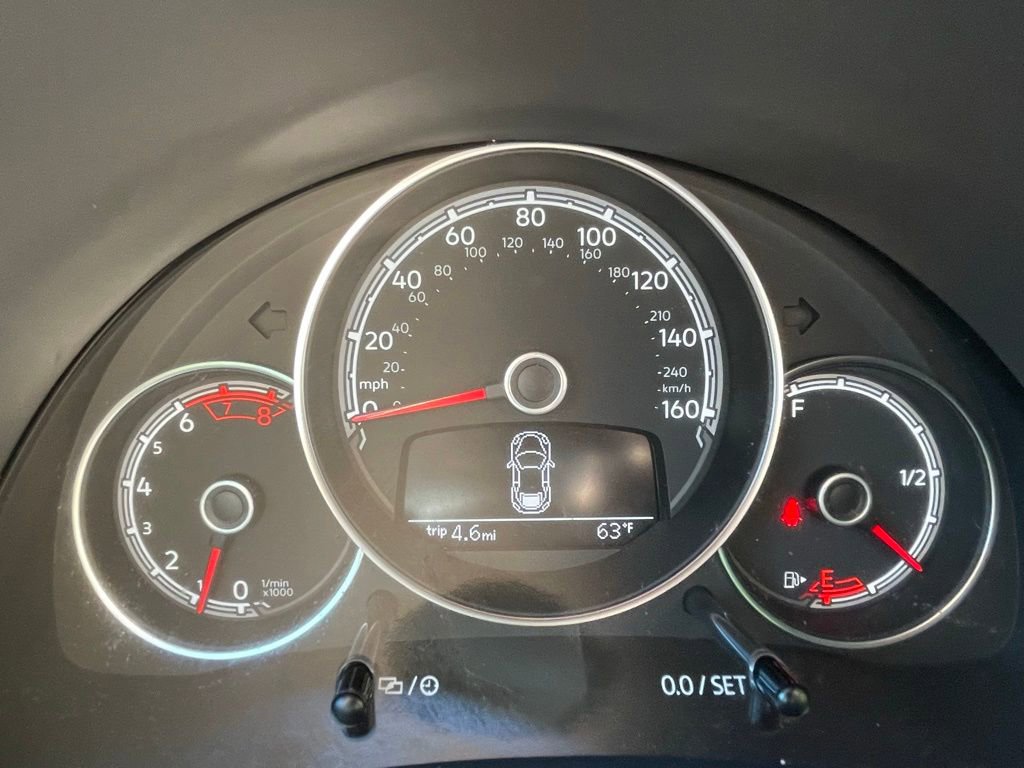 Used 2019 Volkswagen Beetle 2.0T S FWD image 26