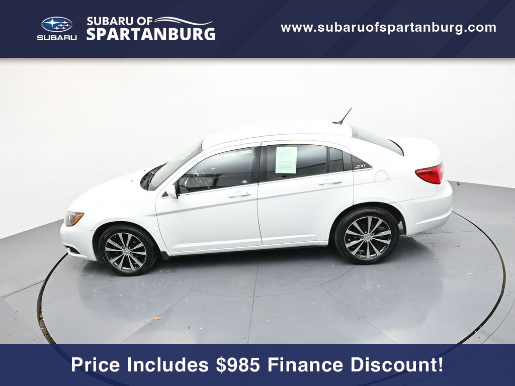 Used 2013 Chrysler 200 Touring w/ S Exterior Appearance Pkg image 19