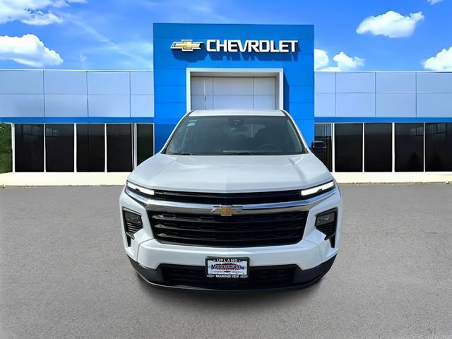 Used 2024 Chevrolet Traverse LS w/ LPO, Floor Liner Package FWD image 8