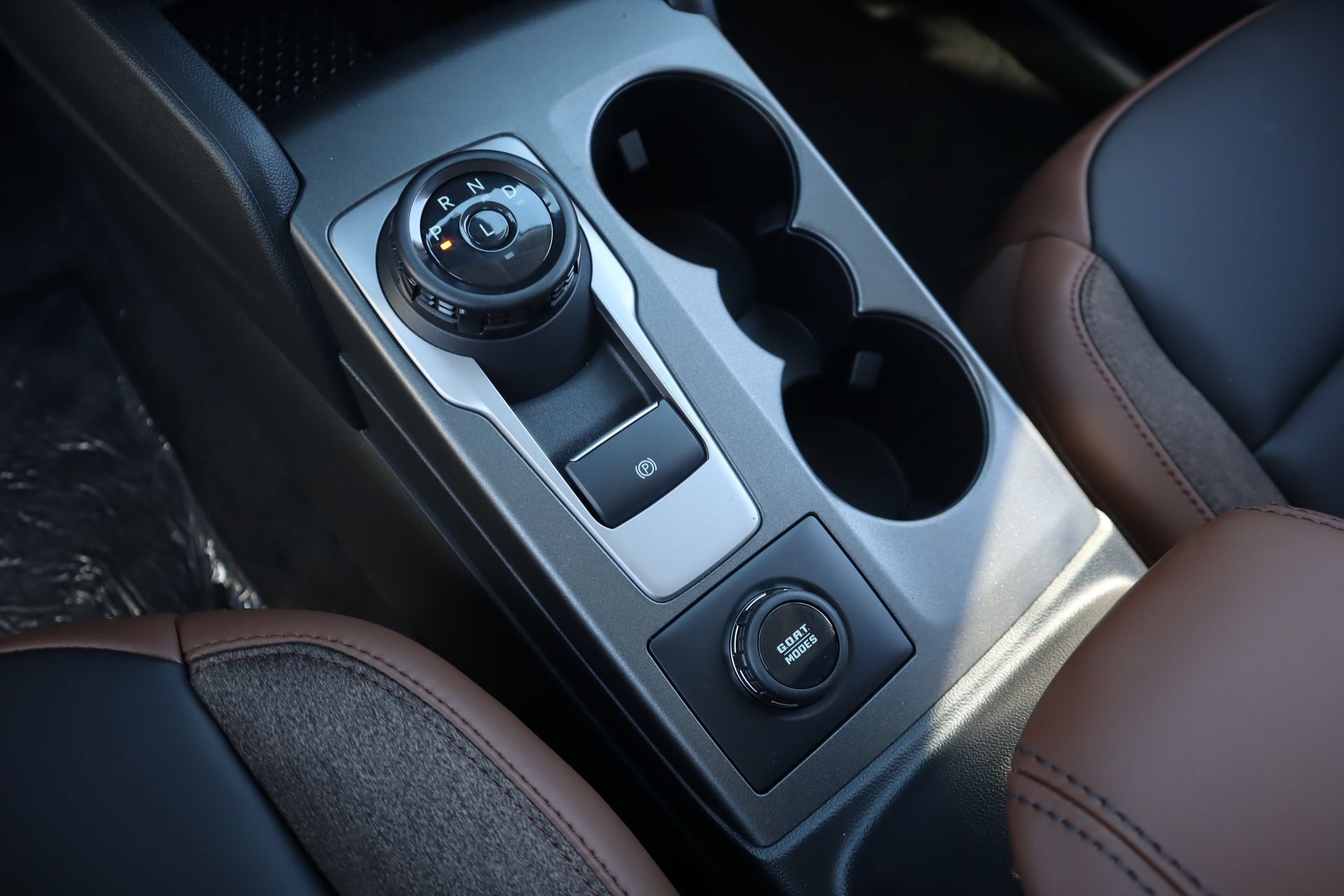 New 2026 Ford Bronco Sport Outer Banks w/ Outer Banks Tech Package+ AWD/4WD image 9