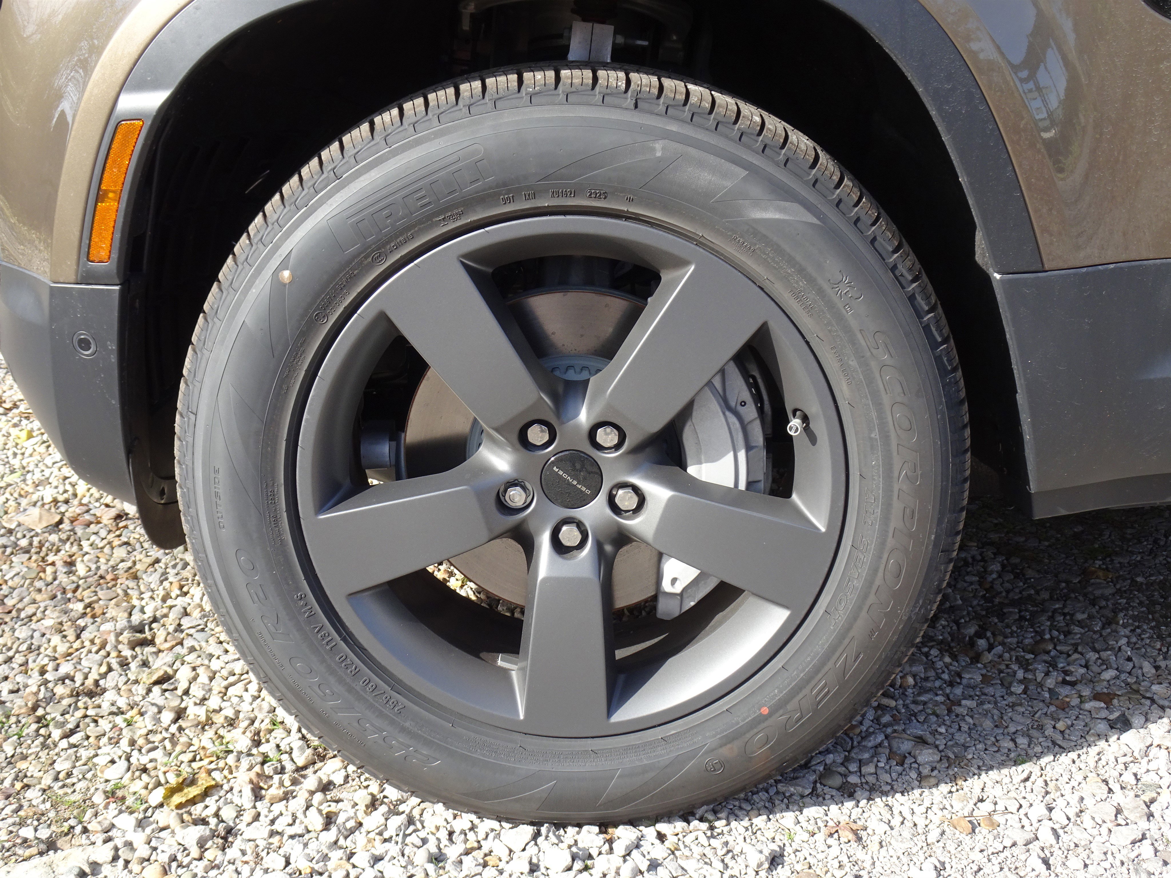 New 2026 Land Rover Defender 110 S image 29