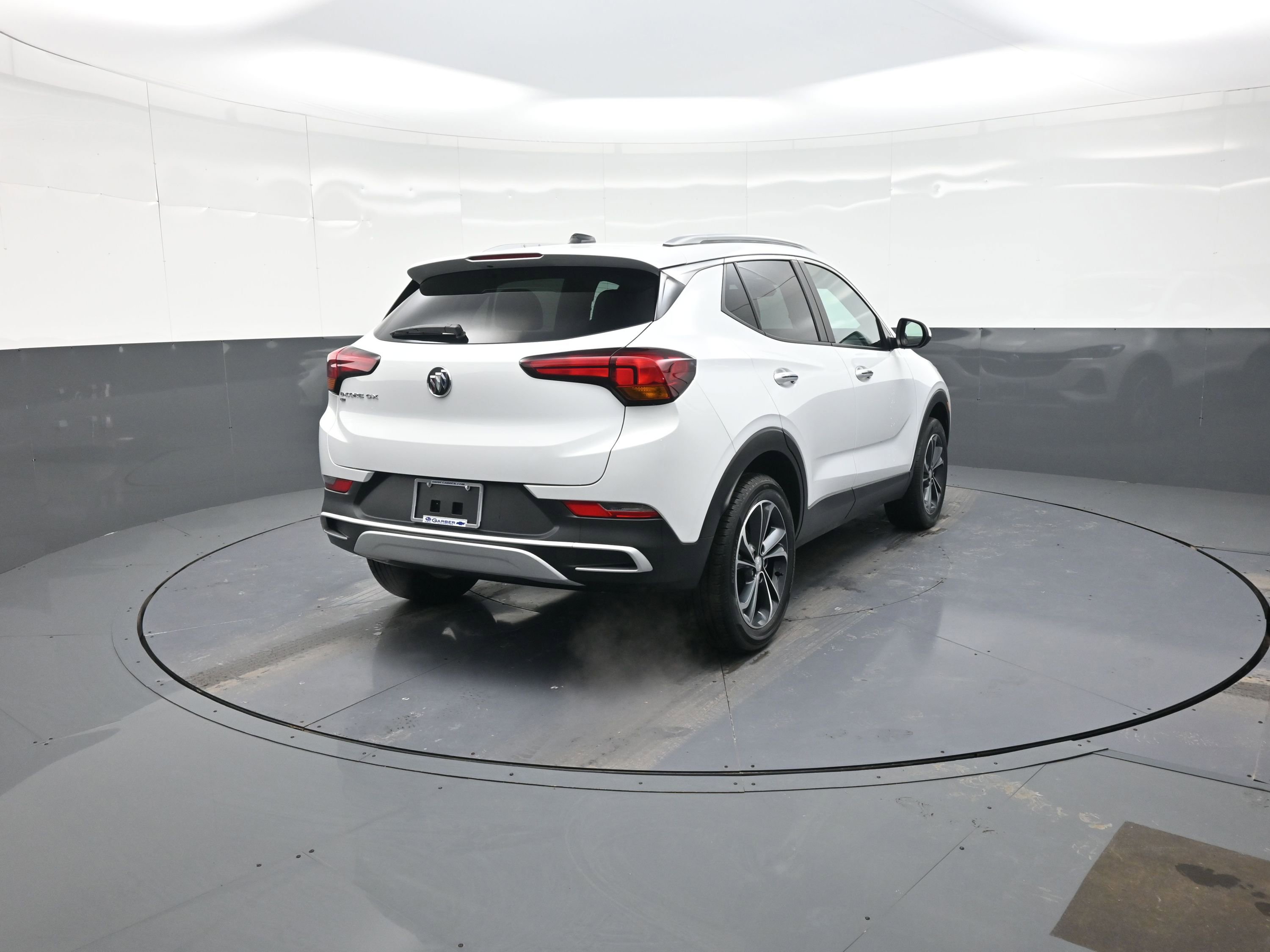 Used 2023 Buick Encore GX Select image 3