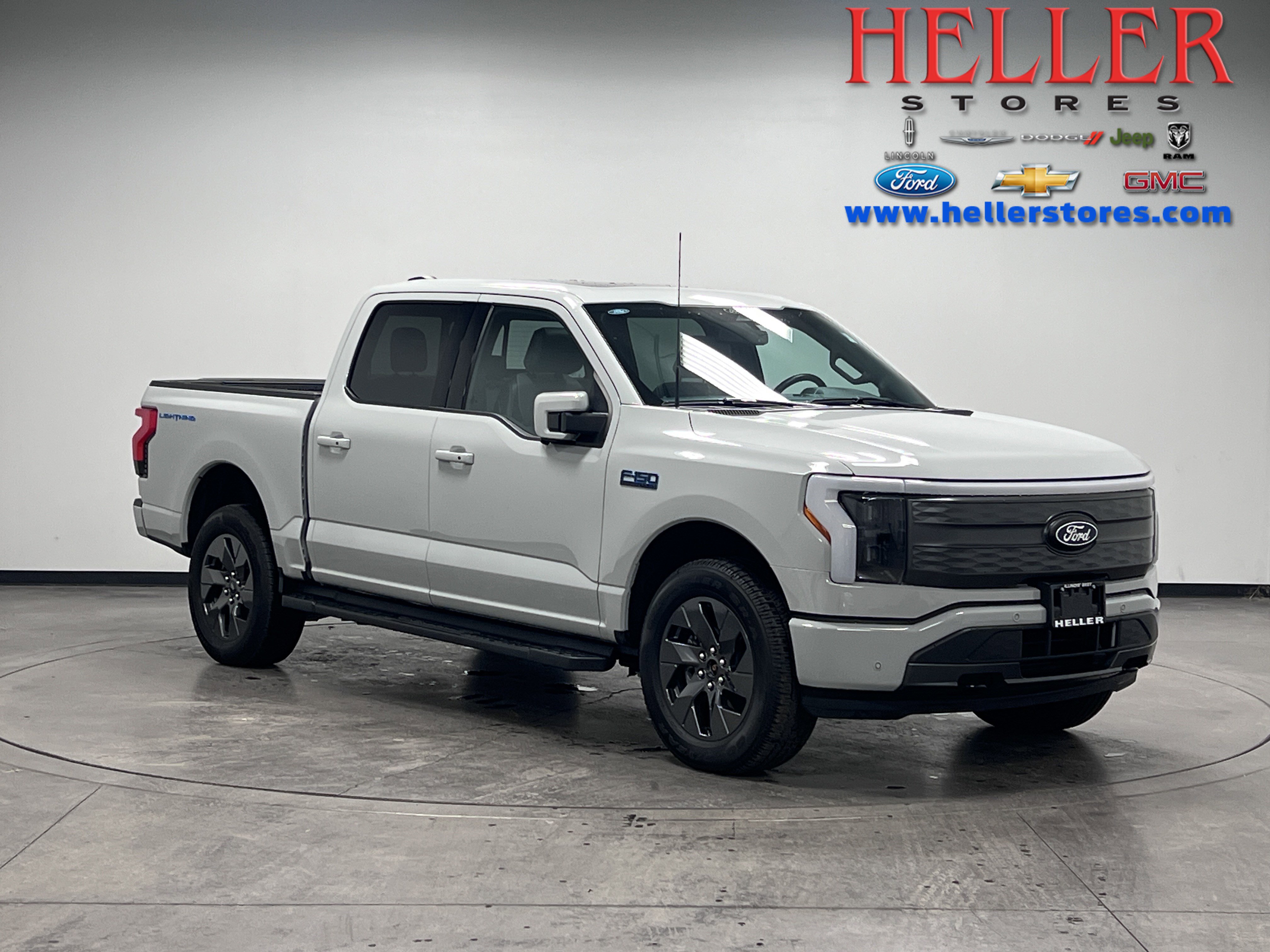 Used 2024 Ford F150 Lightning Lariat AWD/4WD image 1