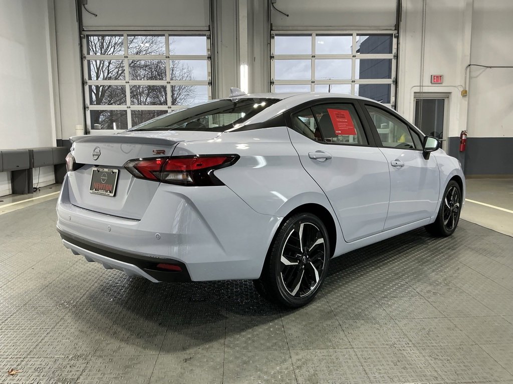 Used 2023 Nissan Versa SR w/ Trunk Package image 35
