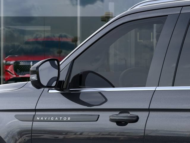 New 2026 Lincoln Navigator L Black Label AWD/4WD image 20