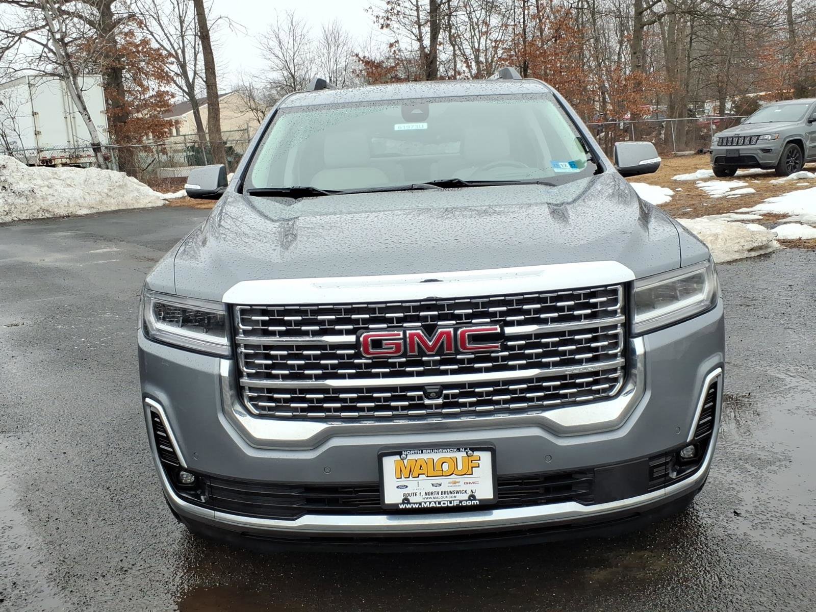 Certified 2021 GMC Acadia Denali w/ Denali Ultimate Package AWD/4WD image 2