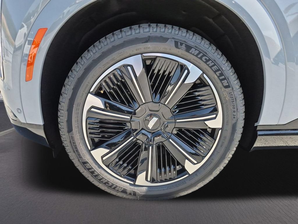 New 2026 Cadillac Escalade IQ Sport 1 w/ LPO, Floor Liner Package AWD/4WD image 14