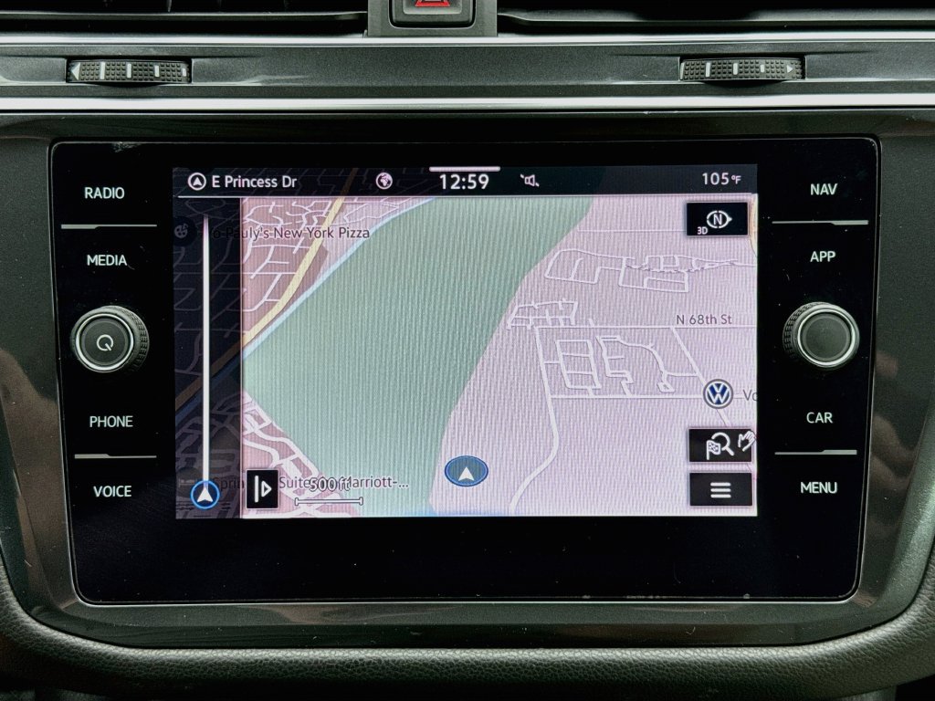Used 2021 Volkswagen Tiguan SEL FWD image 14