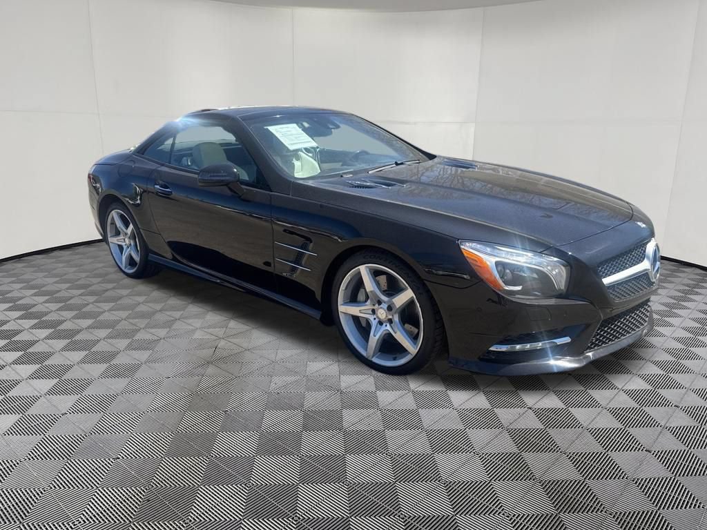 Used 2014 Mercedes-Benz SL 550 image 7