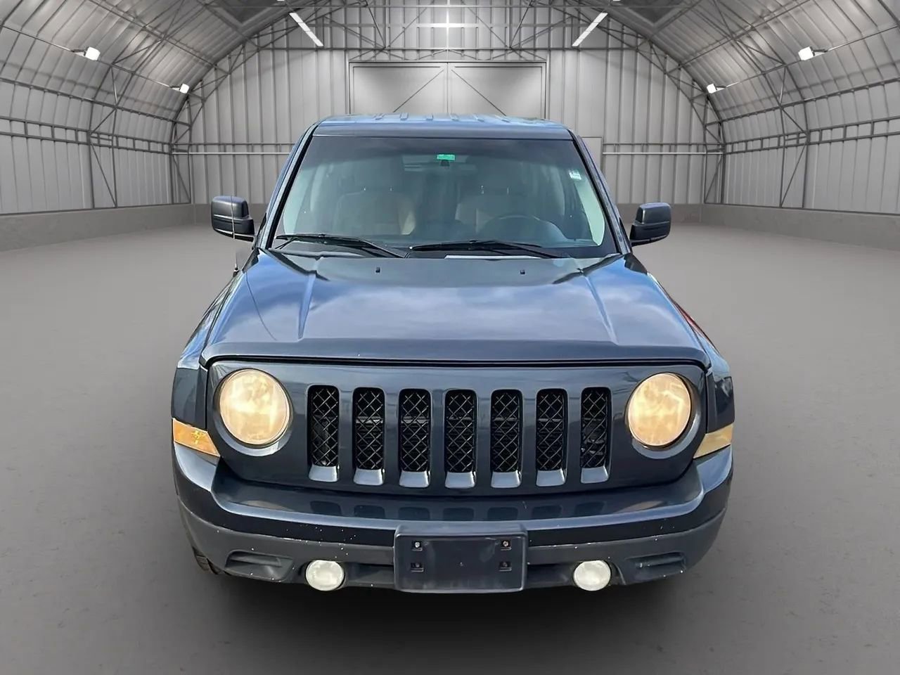 Used 2014 Jeep Patriot Sport w/ Power Value Group image 8