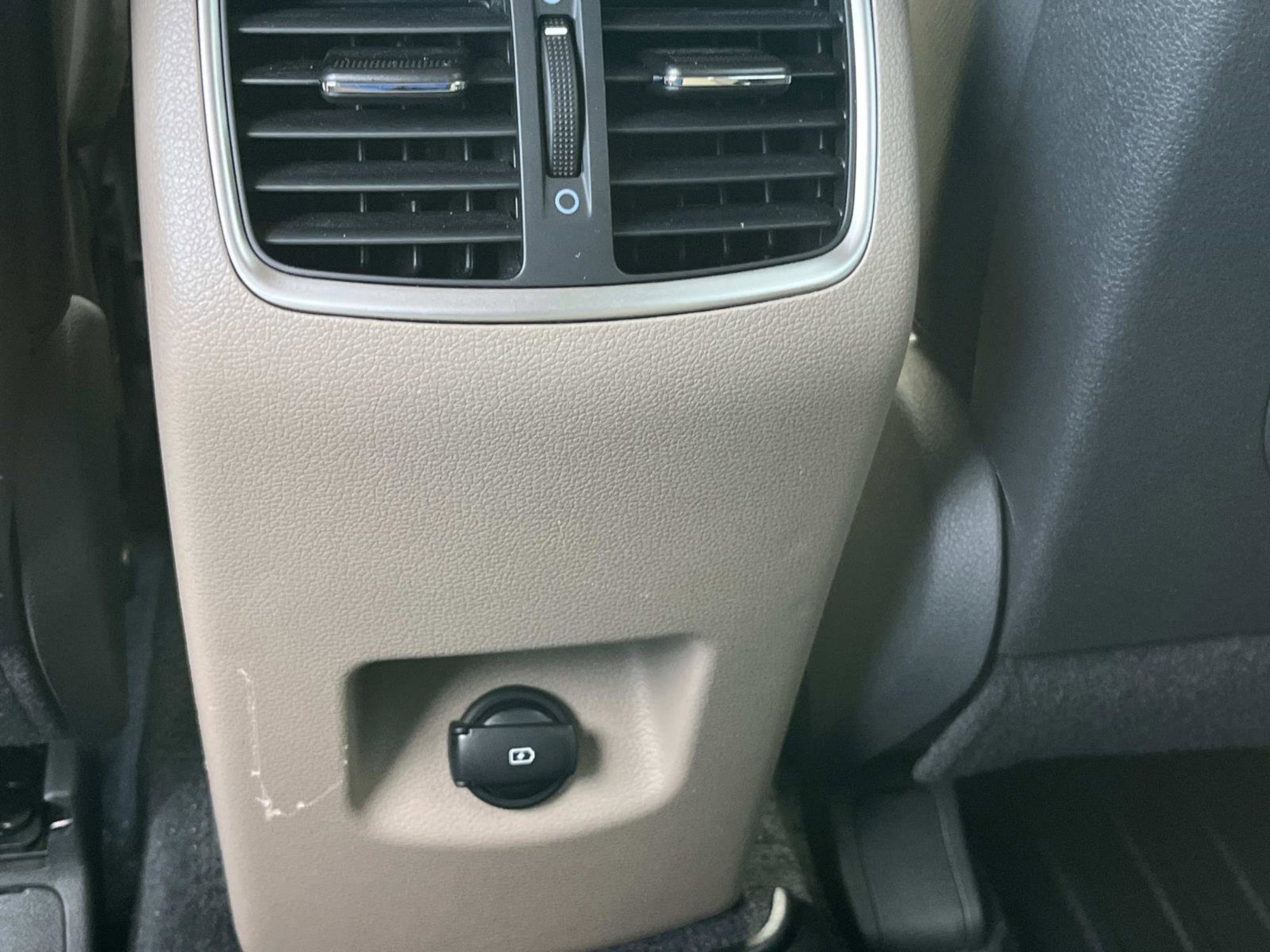 Used 2020 Hyundai Tucson Ultimate w/ Cargo Package image 20