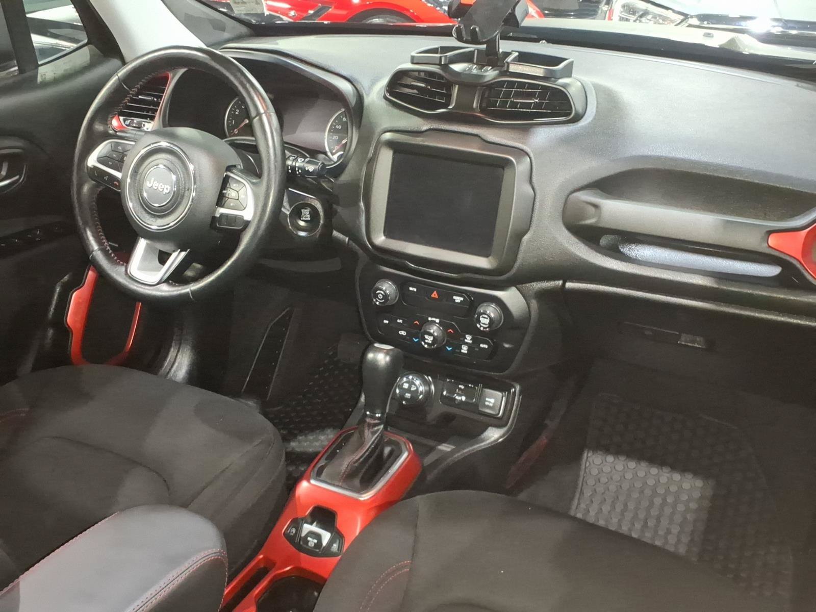 Certified 2019 Jeep Renegade Trailhawk w/ UConnect 8.4 Nav Group AWD/4WD image 12