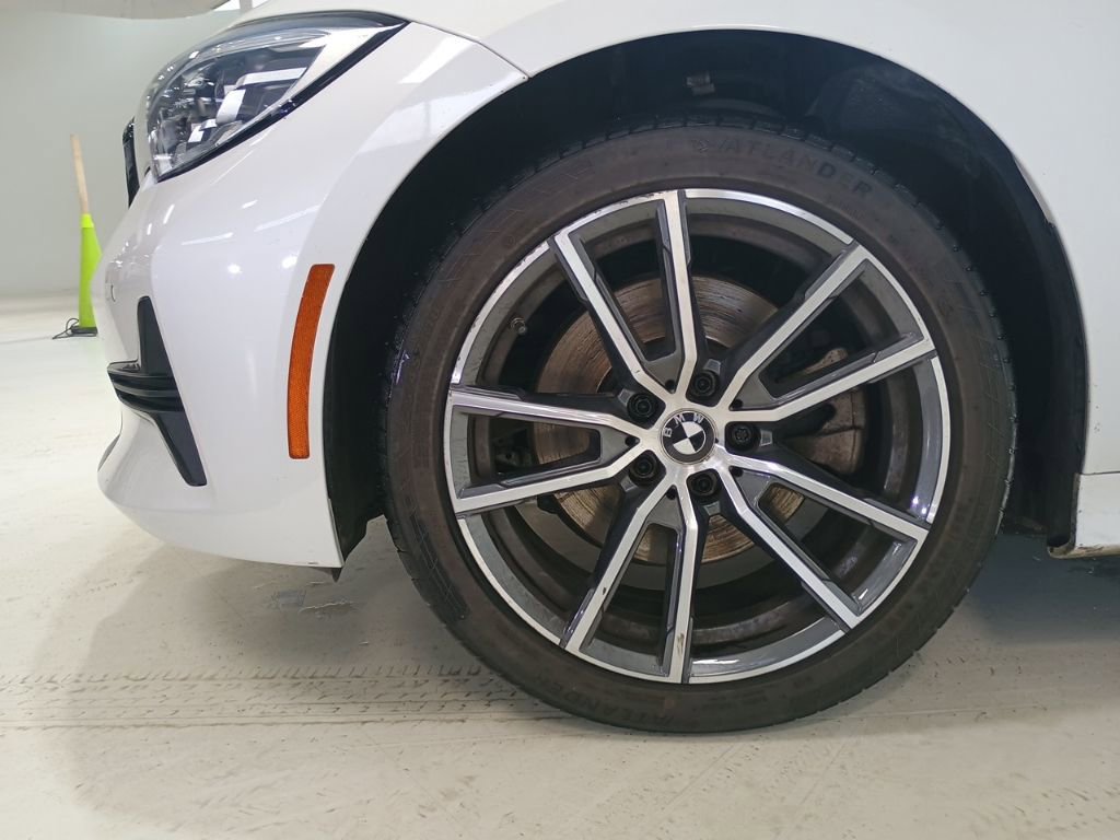 Used 2021 BMW 330i xDrive Sedan w/ Convenience Package AWD/4WD image 8