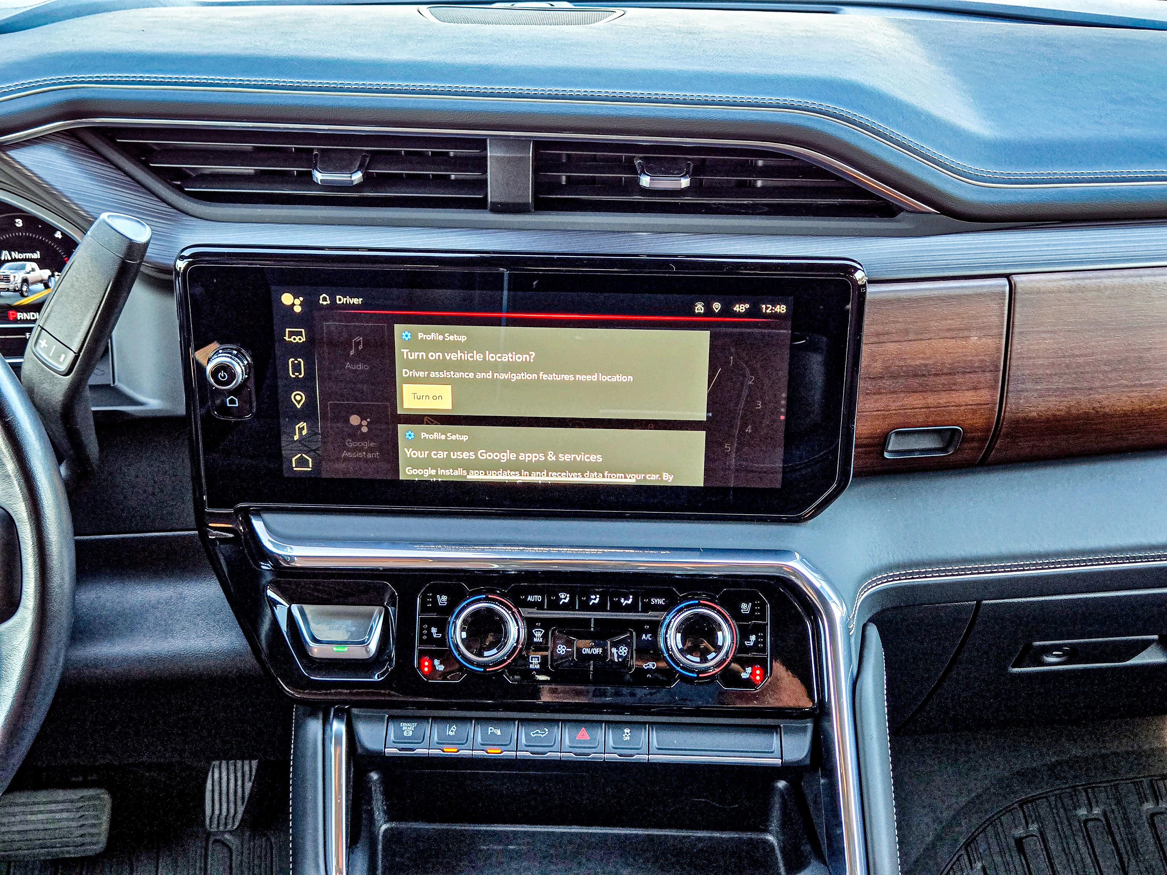 Used 2024 GMC Sierra 3500 Denali Ultimate image 15