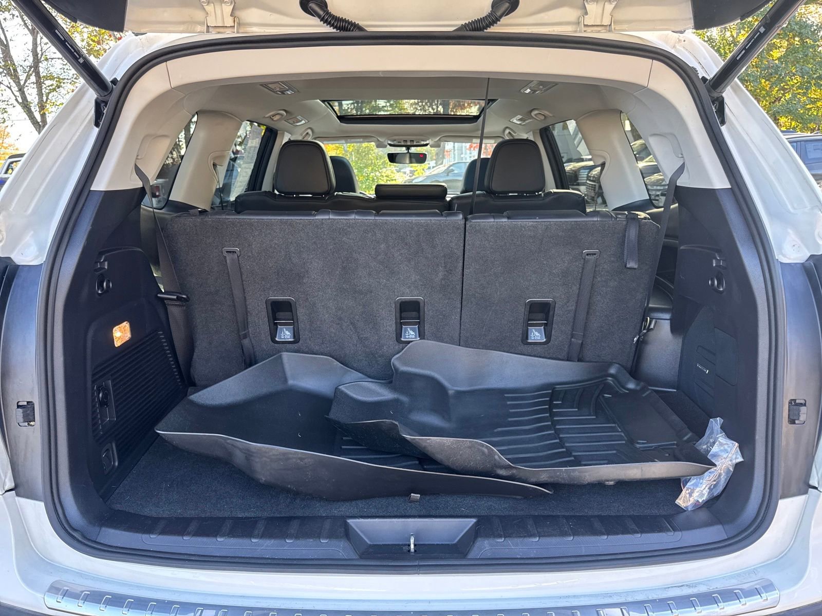 Used 2020 Subaru Ascent Limited w/ Technology Package image 23