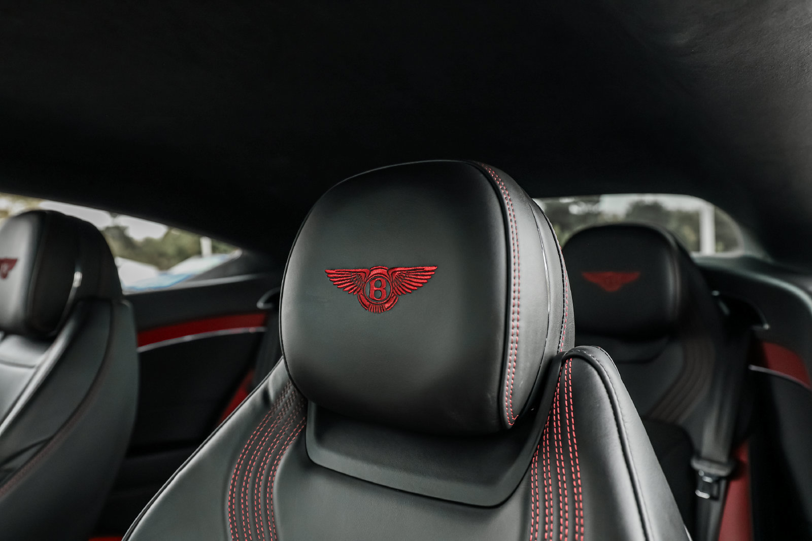 Certified 2023 Bentley Continental GT V8 AWD/4WD image 27