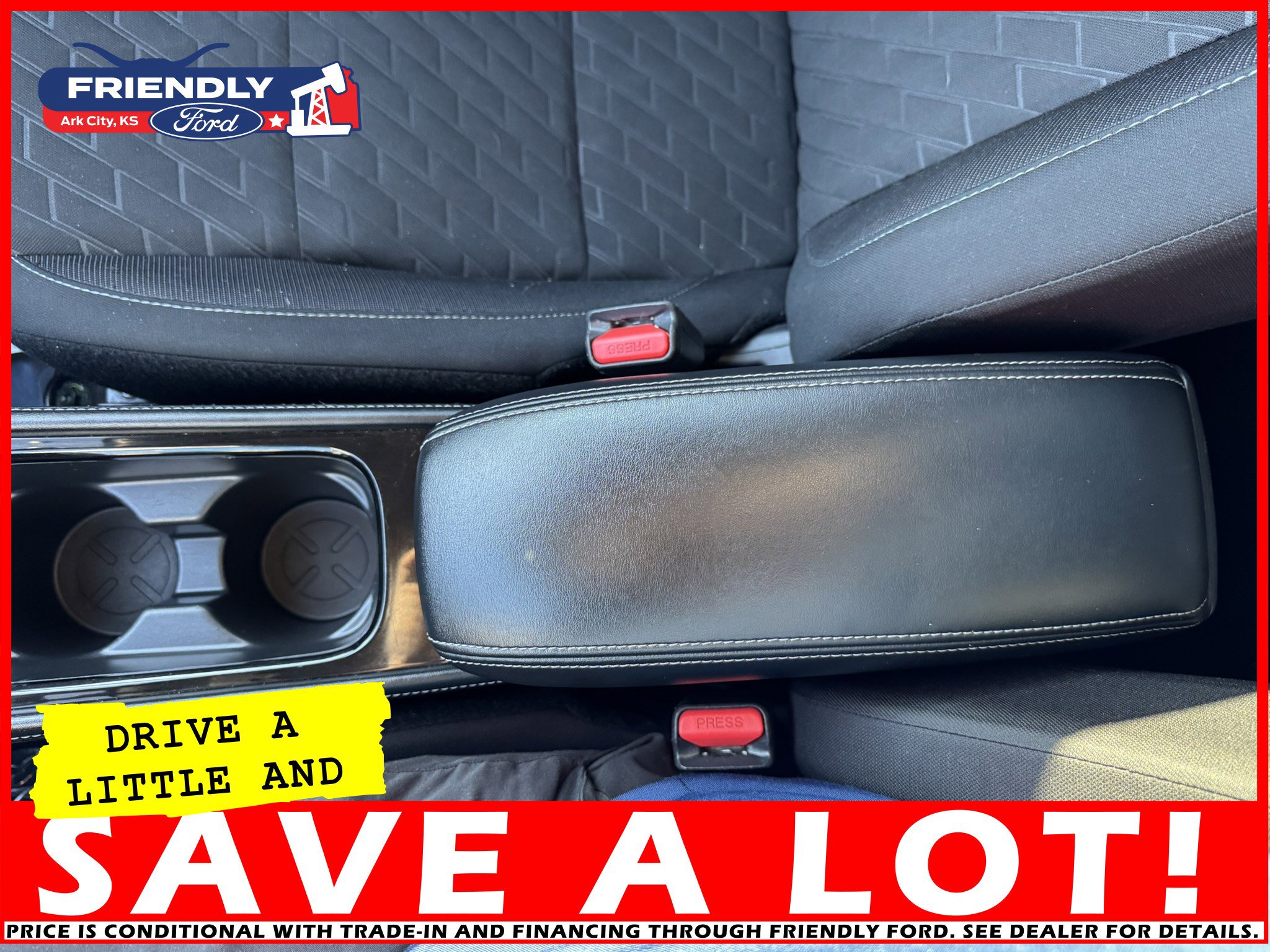 Used 2023 Nissan Kicks SV image 32