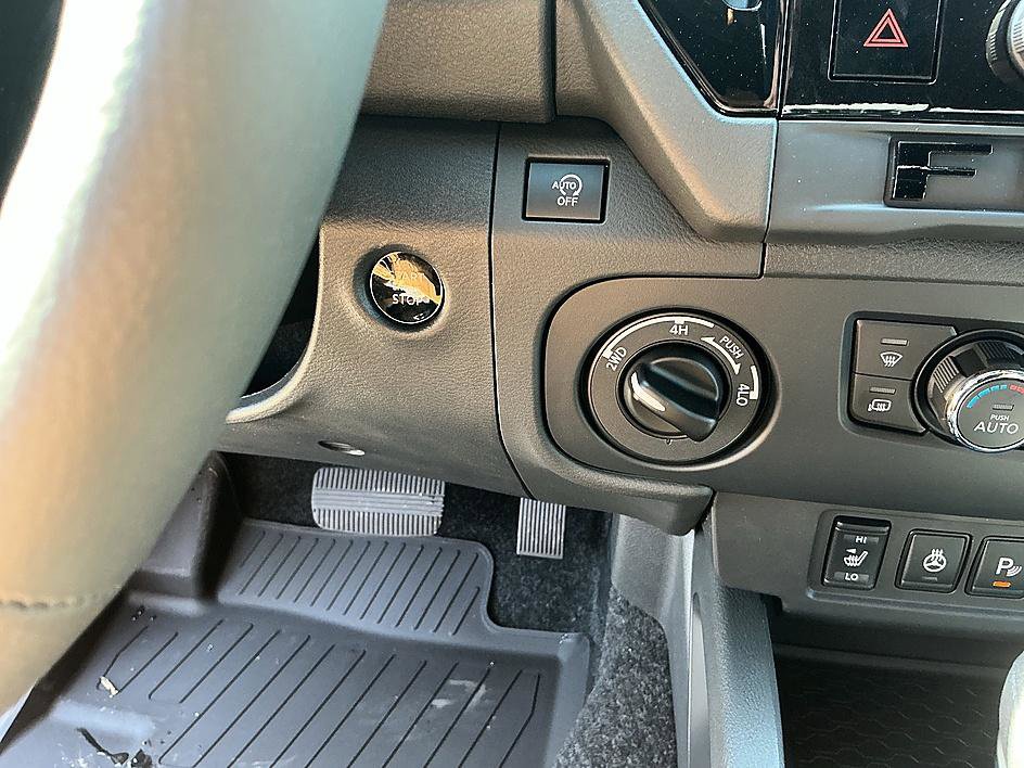 New 2026 Nissan Frontier SV image 18