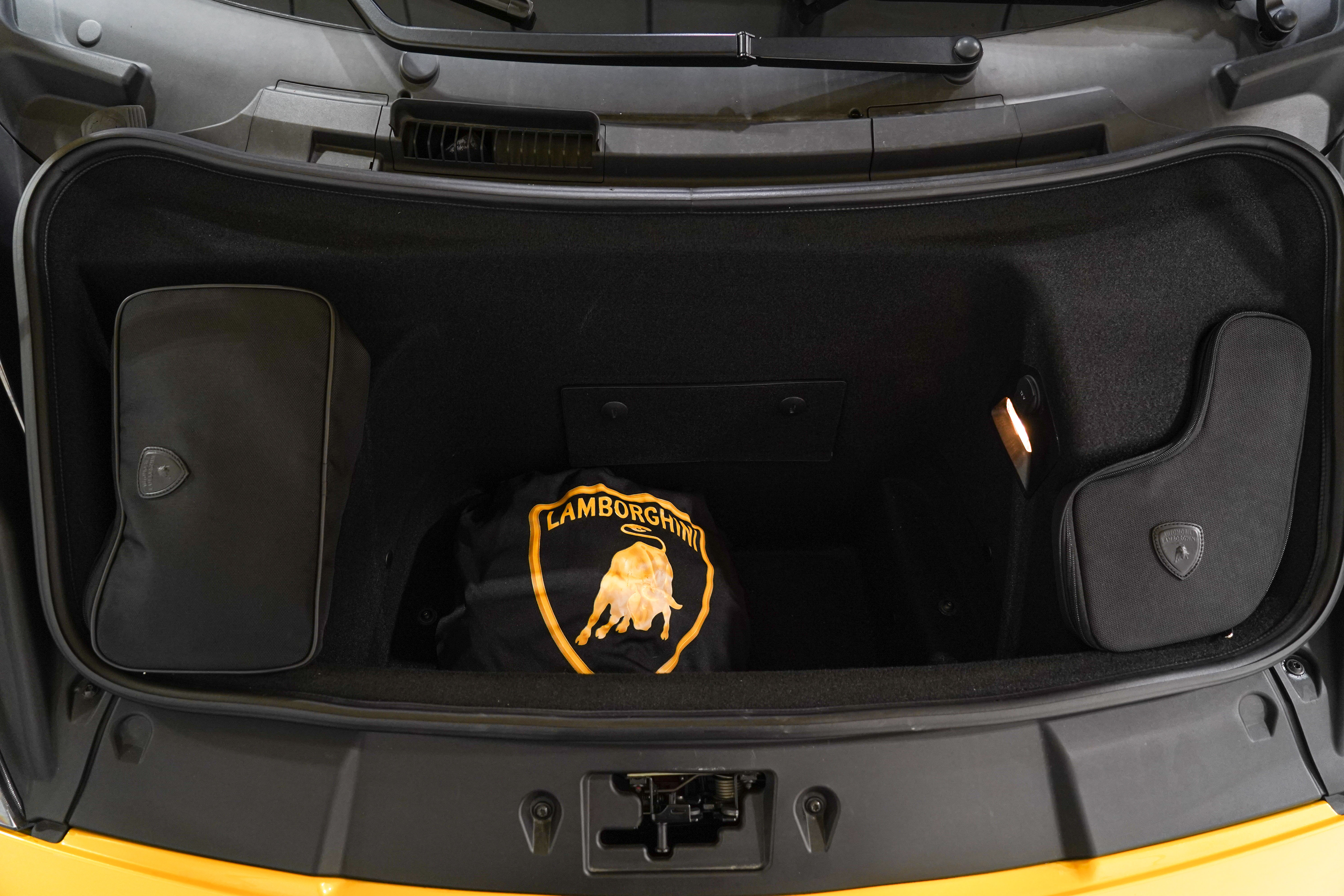 Used 2010 Lamborghini Gallardo LP 560-4 AWD/4WD image 40