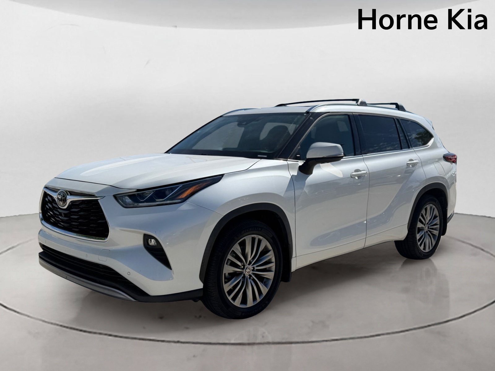 Used 2021 Toyota Highlander Platinum AWD/4WD image 7