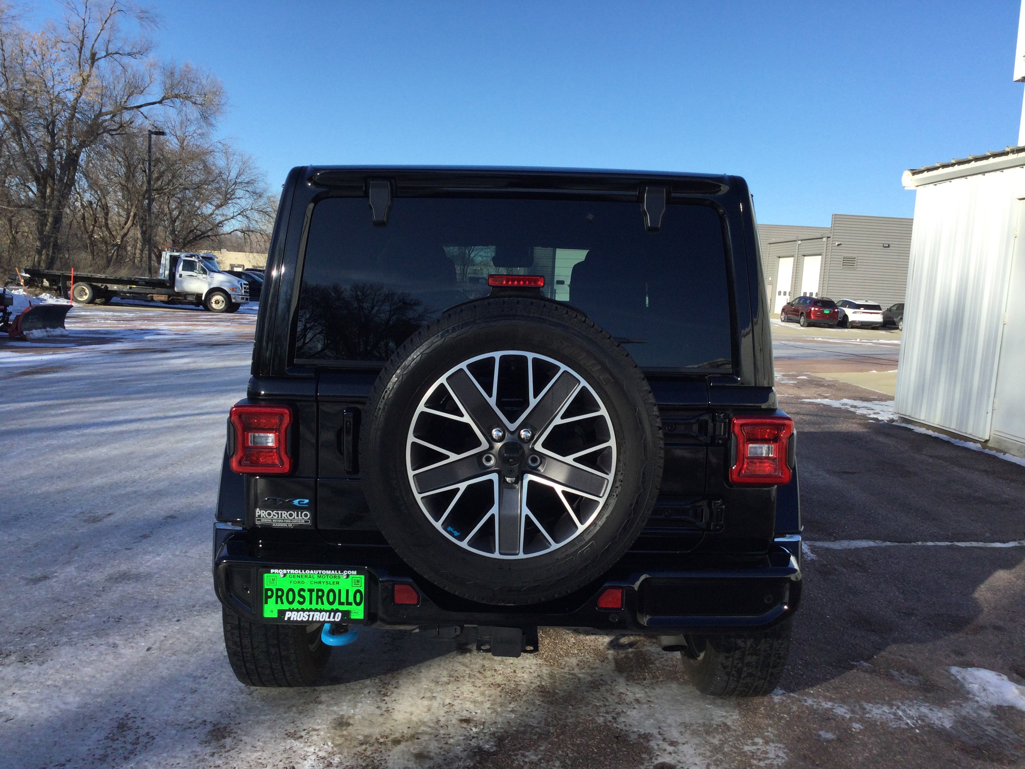 Used 2022 Jeep Wrangler Unlimited Sahara image 4