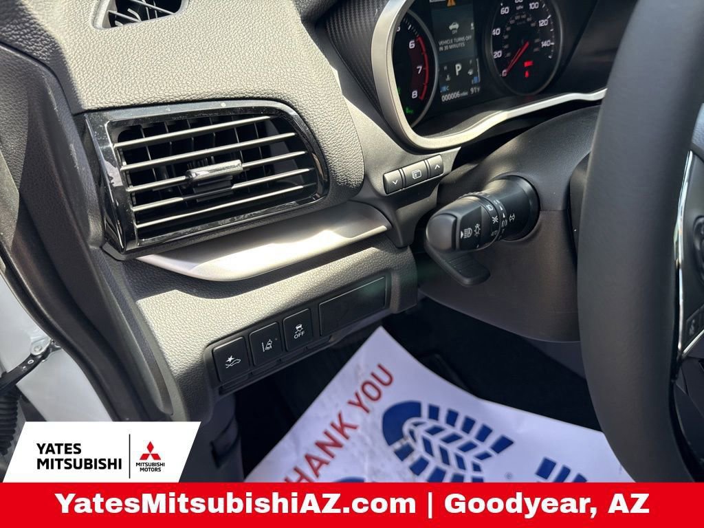 New 2026 Mitsubishi Eclipse Cross SE AWD/4WD image 8