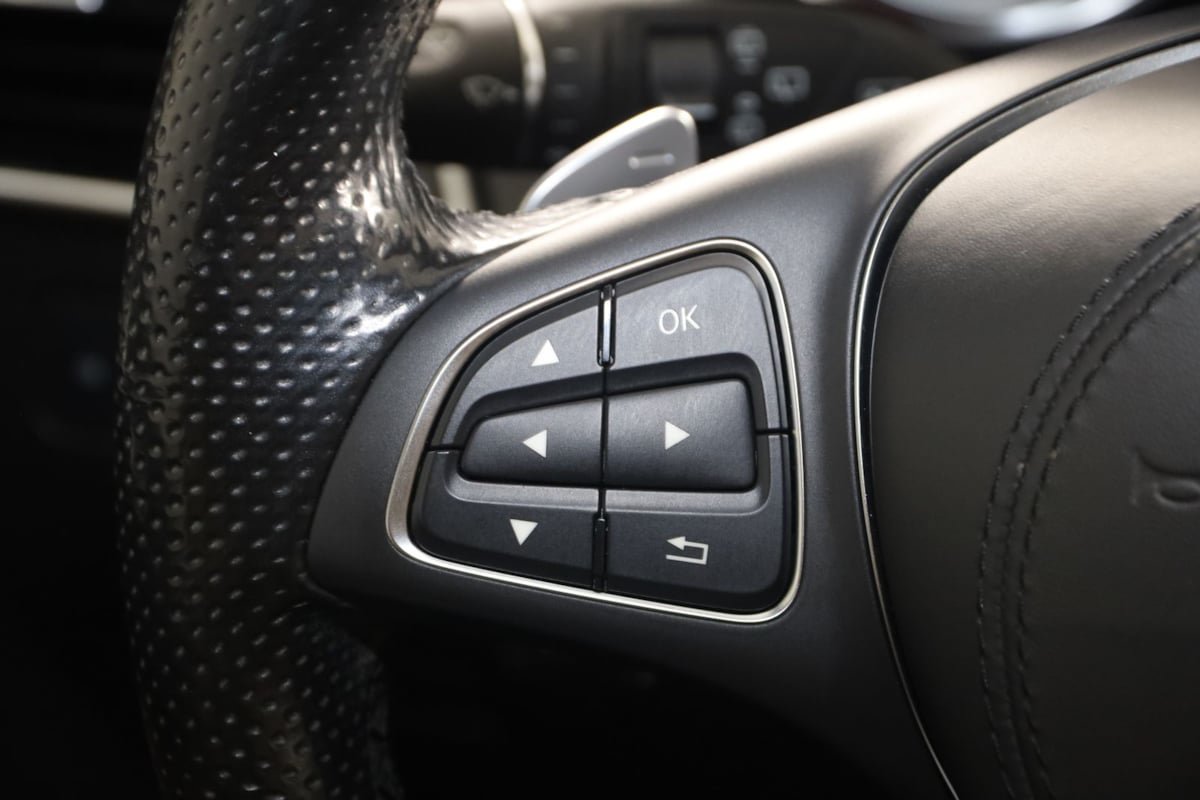 Used 2019 Mercedes-Benz GLS 550 4MATIC w/ Driver Assistance Package image 37