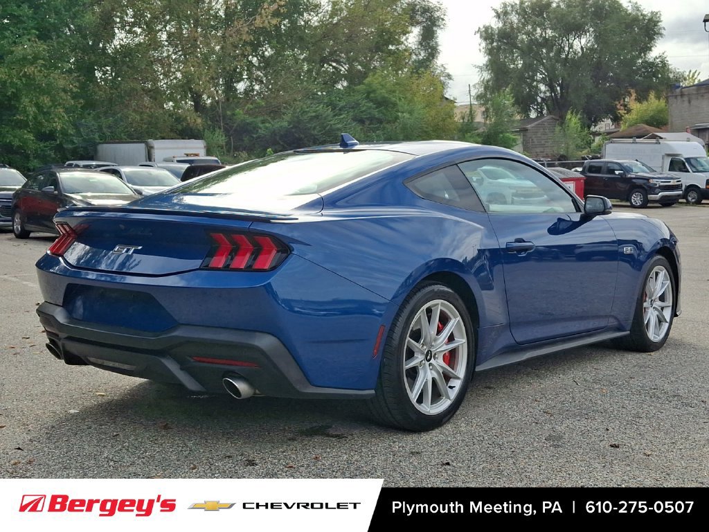 Used 2024 Ford Mustang GT Premium RWD image 8