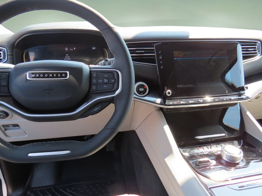 Used 2024 Jeep Wagoneer 4WD w/ Convenience Group I image 18