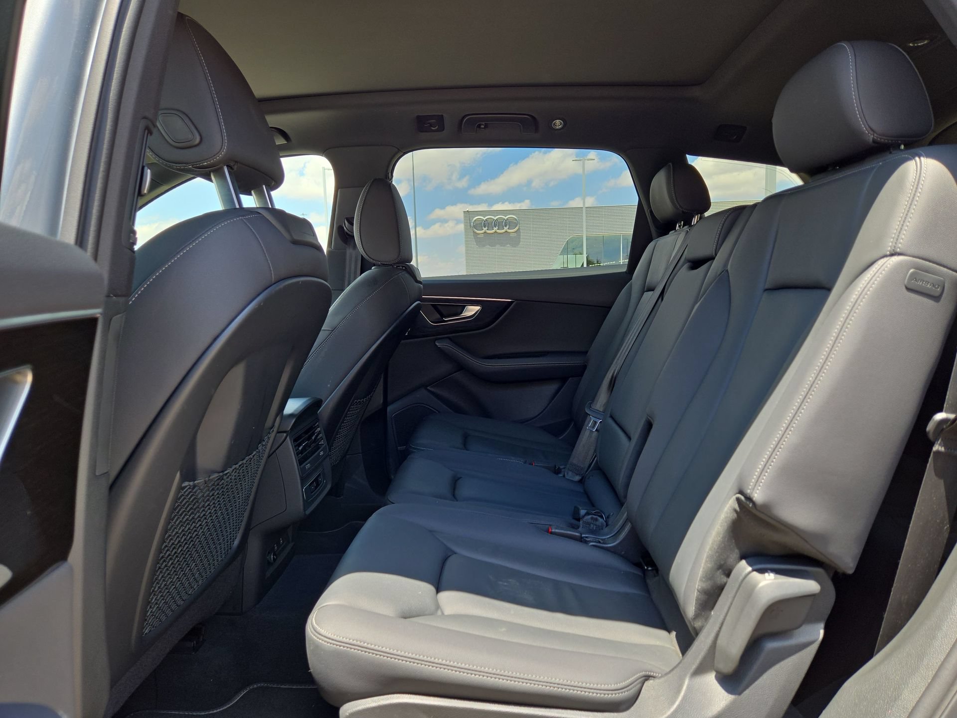 Certified 2025 Audi Q7 3.0T Premium Plus AWD/4WD image 13