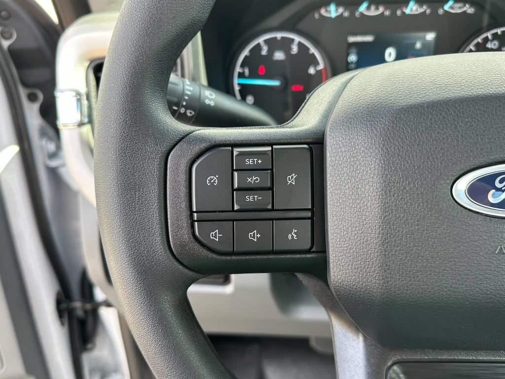 New 2026 Ford F550 4x4 Regular Cab Super Duty image 9