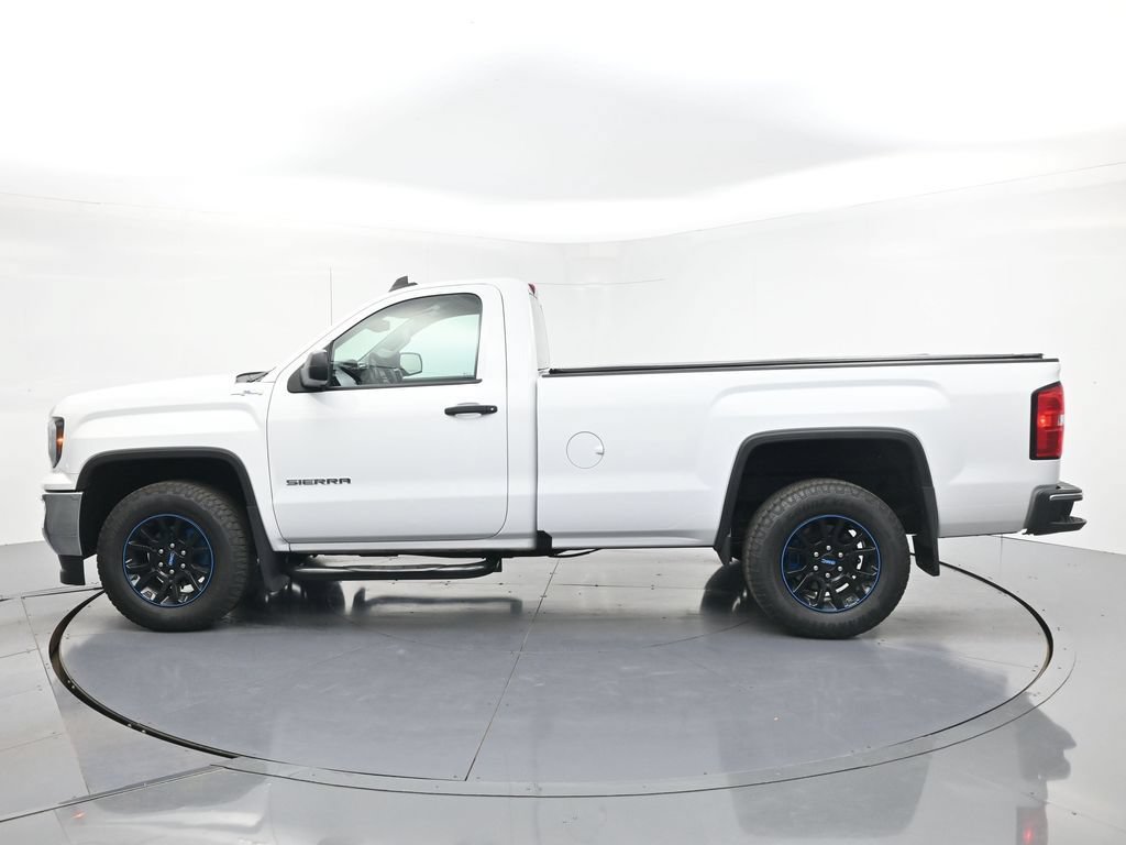 Used 2017 GMC Sierra 1500 4x4 Regular Cab w/ Sierra Convenience Package image 5