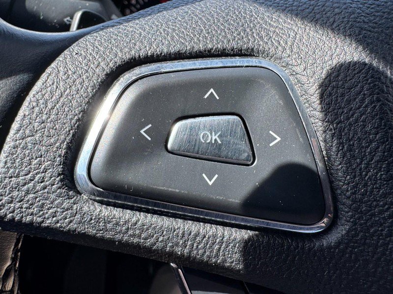Used 2017 Lincoln MKC Select w/ Select Plus Package AWD/4WD image 18
