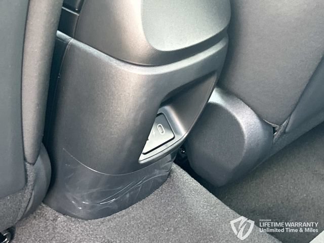New 2026 Hyundai Elantra SE FWD image 21