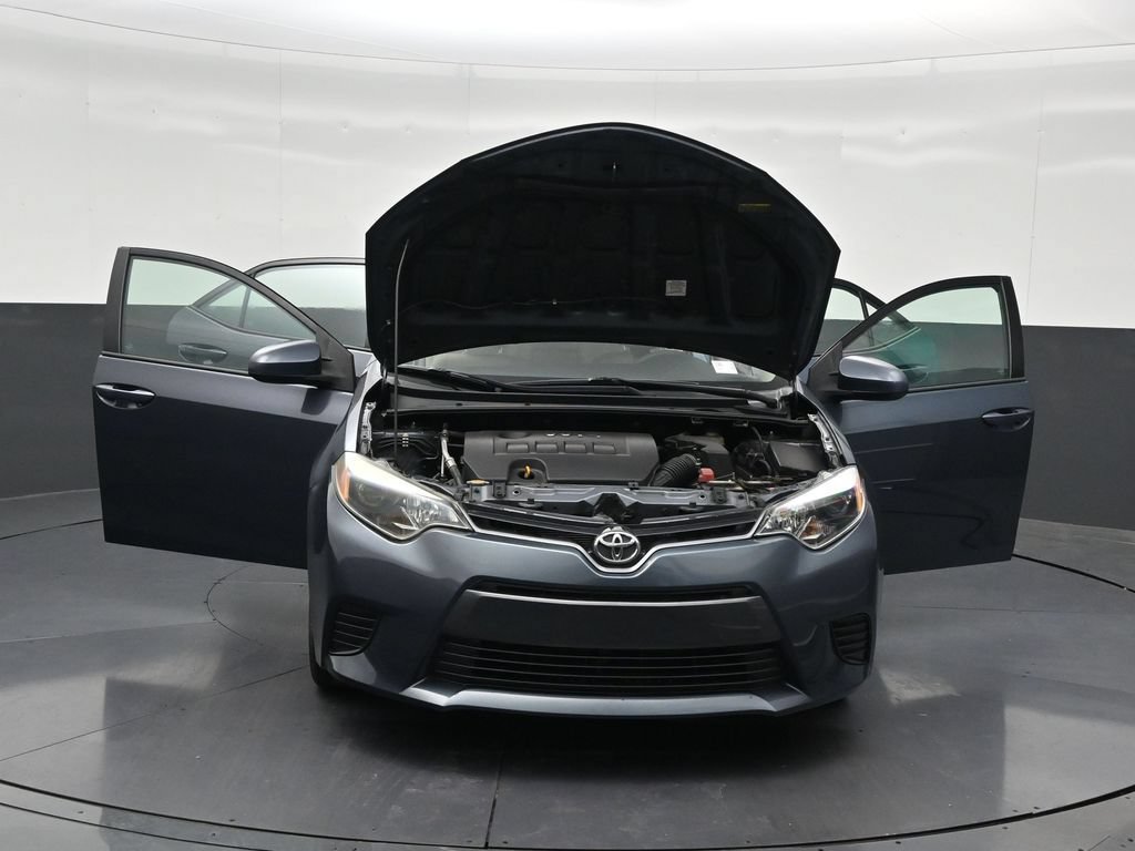 Used 2015 Toyota Corolla LE FWD image 36