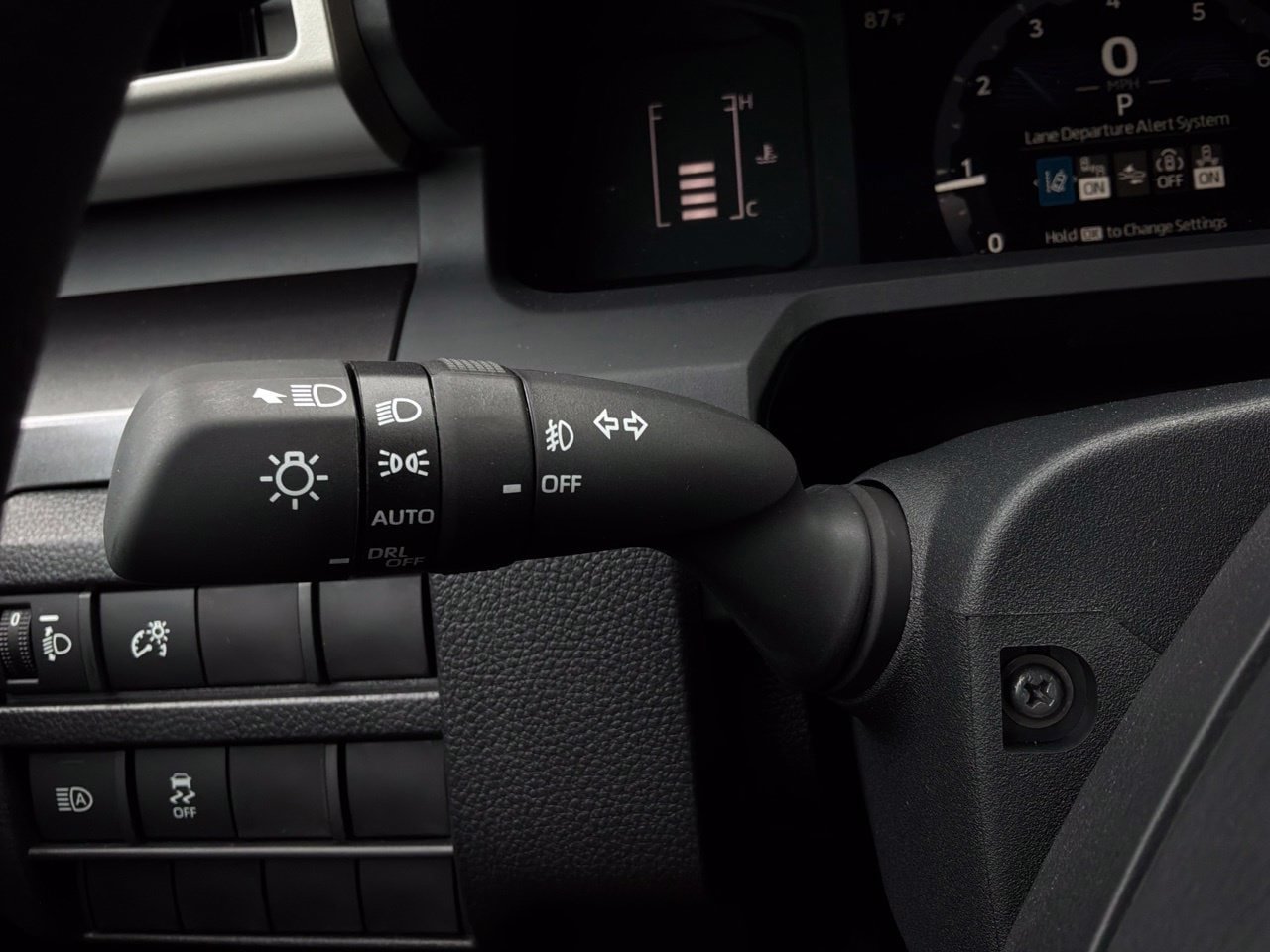 New 2026 Toyota Tacoma SR5 AWD/4WD image 34