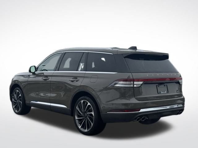 New 2026 Lincoln Aviator Reserve image 8