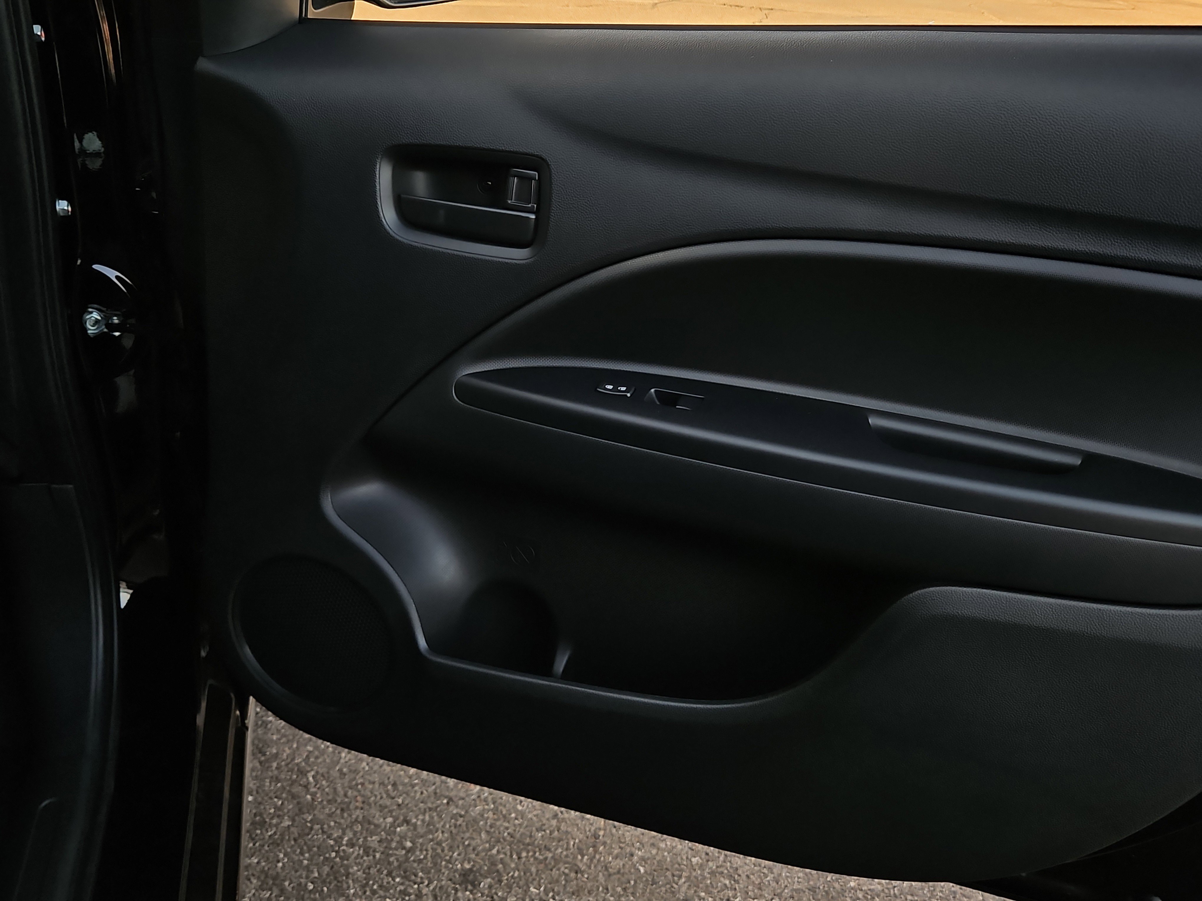 New 2024 Mitsubishi Mirage ES image 20