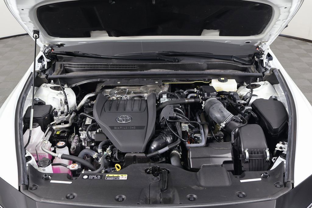 Used 2024 Toyota Crown Platinum AWD/4WD image 15