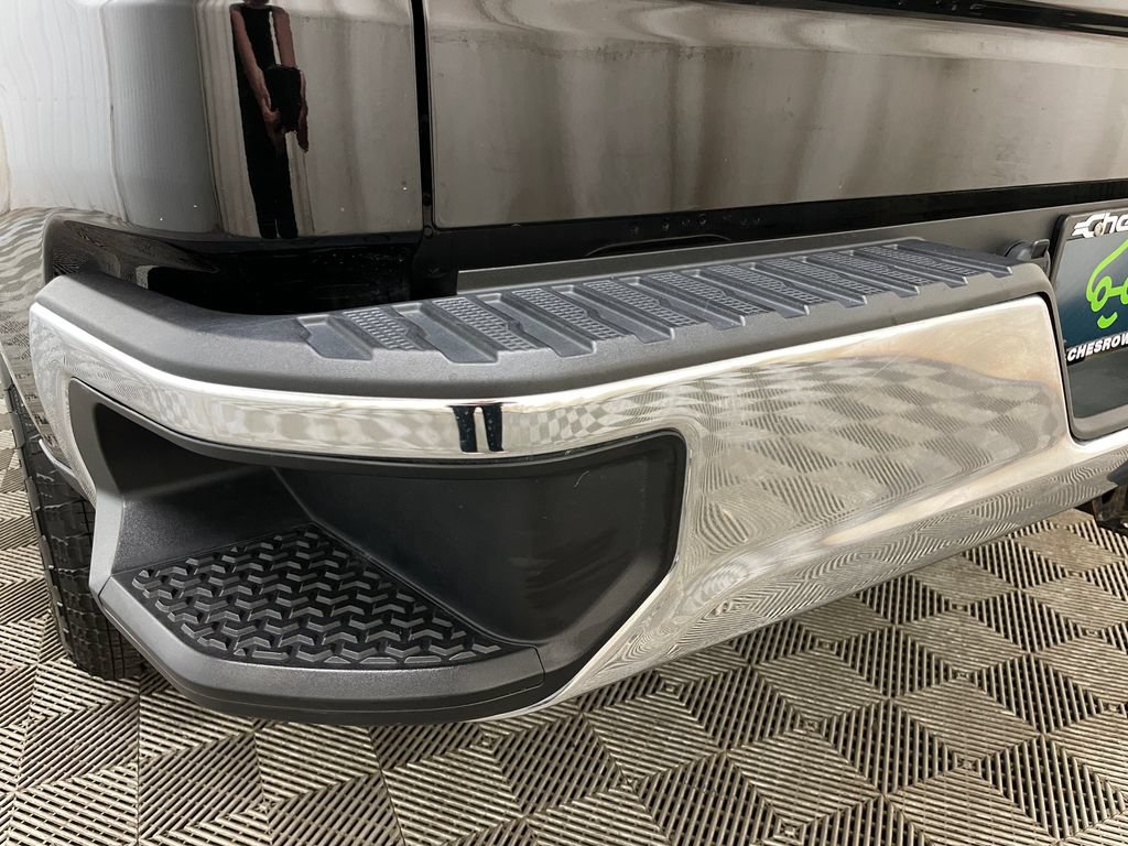 Certified 2022 Chevrolet Silverado 1500 LT AWD/4WD image 42