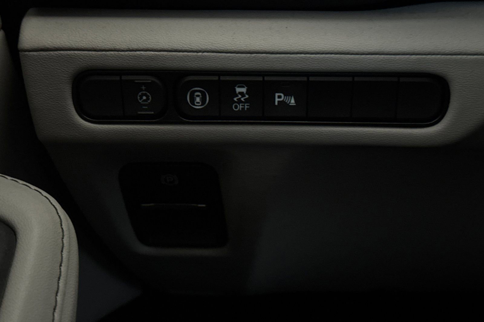 Used 2023 Acura MDX FWD w/ Technology Package image 33