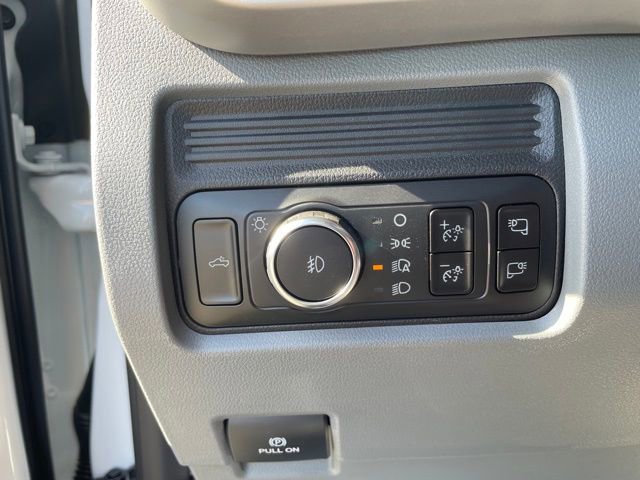 New 2026 Ford F250 XLT w/ FX4 Off-Road Package image 15