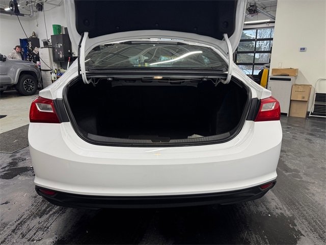 Used 2023 Chevrolet Malibu LT image 13