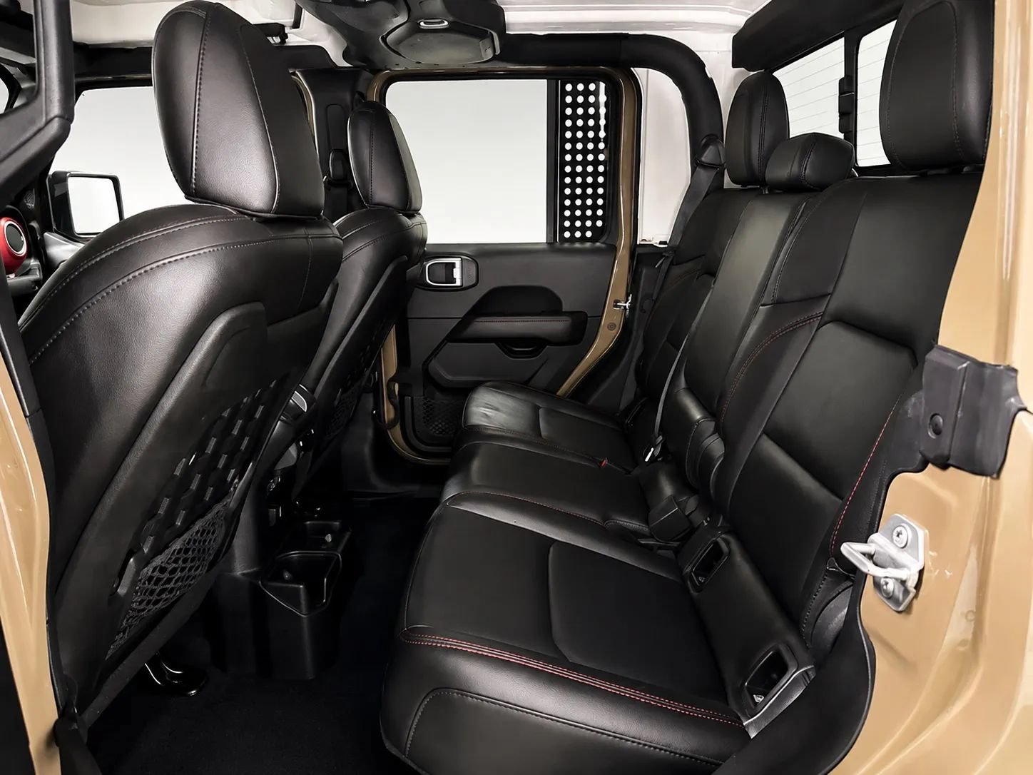Used 2020 Jeep Gladiator Rubicon AWD/4WD image 15