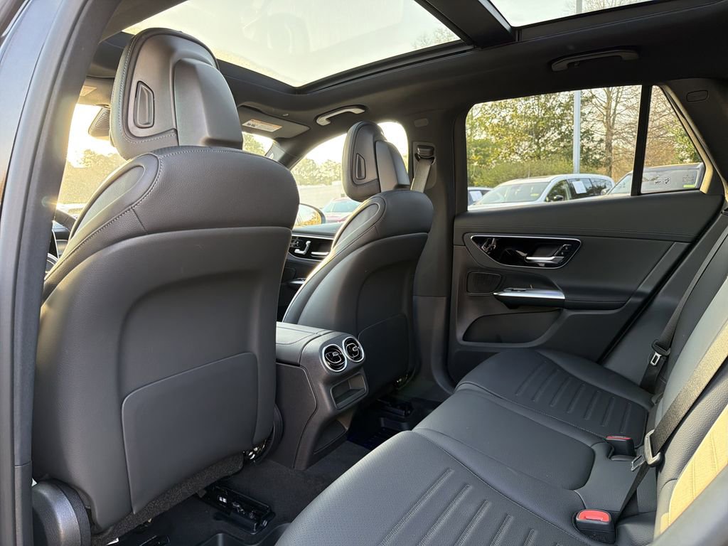 New 2026 Mercedes-Benz GLC 300 4MATIC image 13
