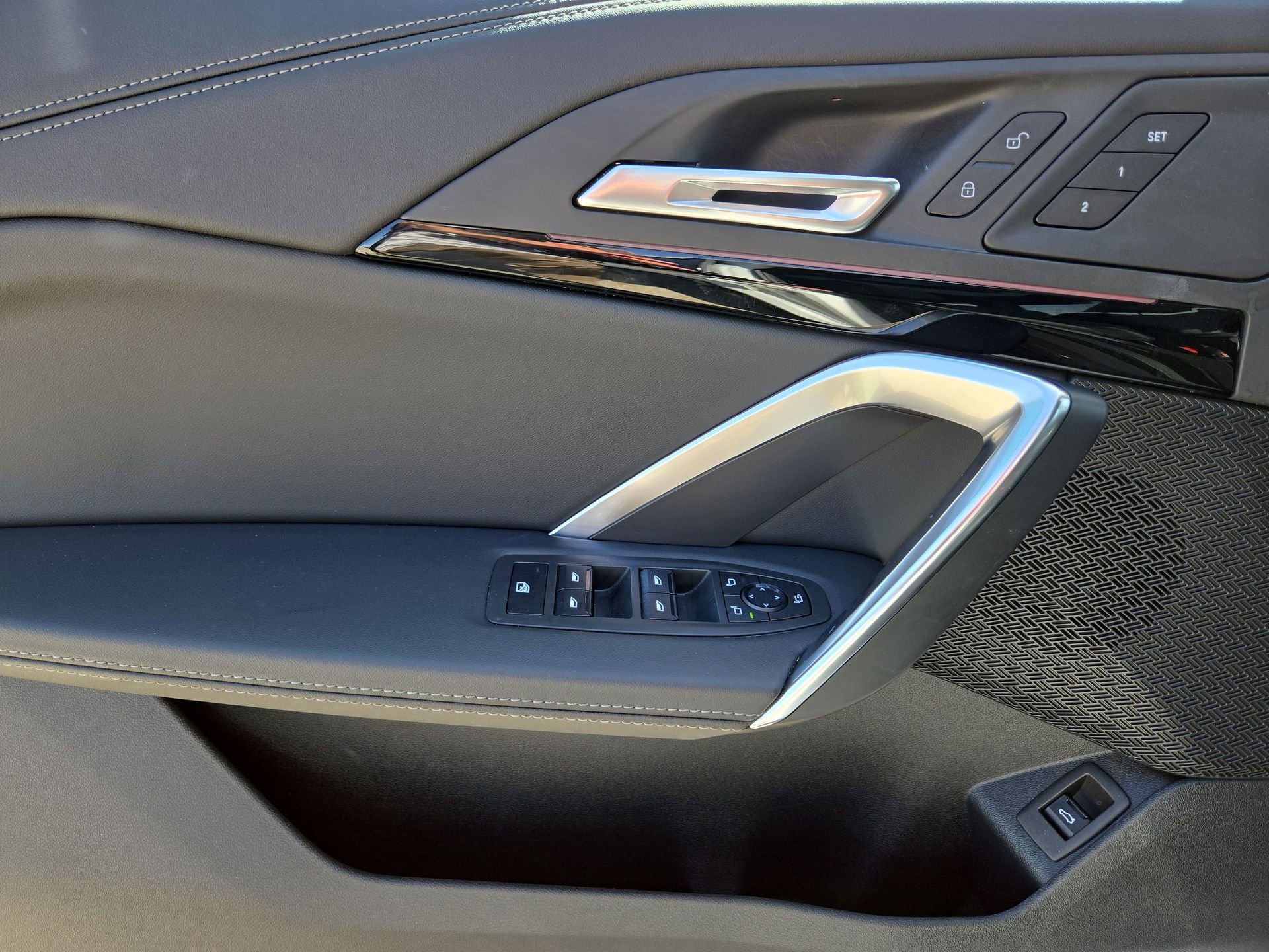 Used 2026 BMW X1 xDrive28i image 15