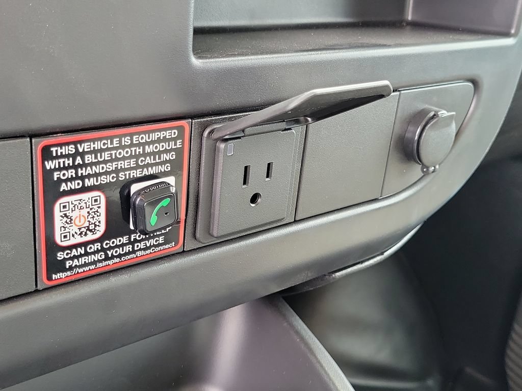 New 2026 Chevrolet Express 2500 w/ Driver Convenience Package RWD image 11