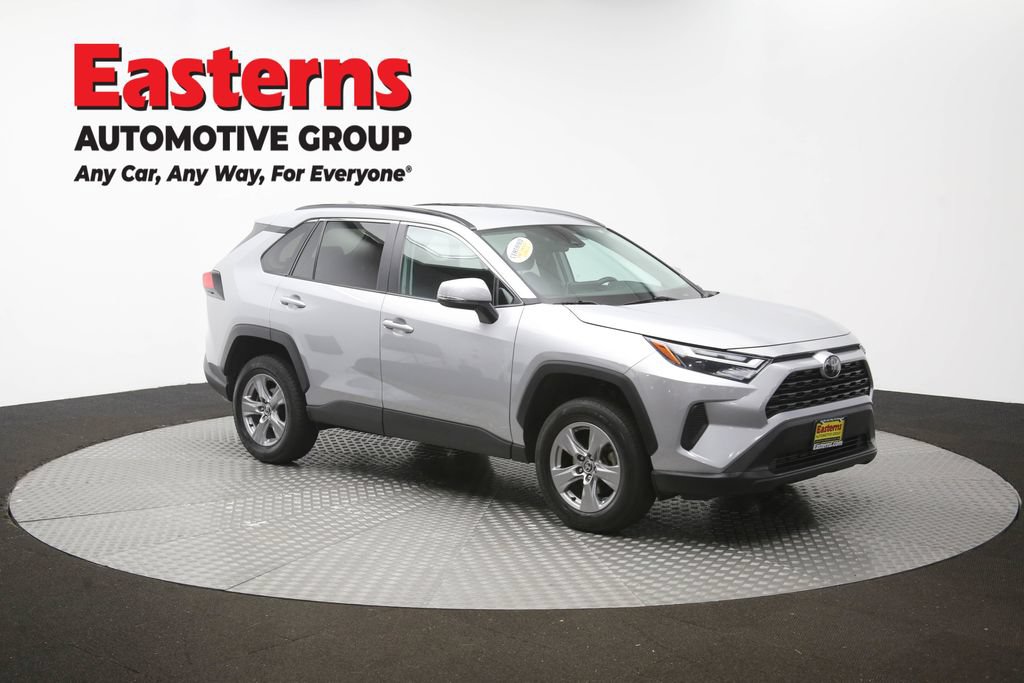 Used 2024 Toyota RAV4 XLE AWD/4WD image 46