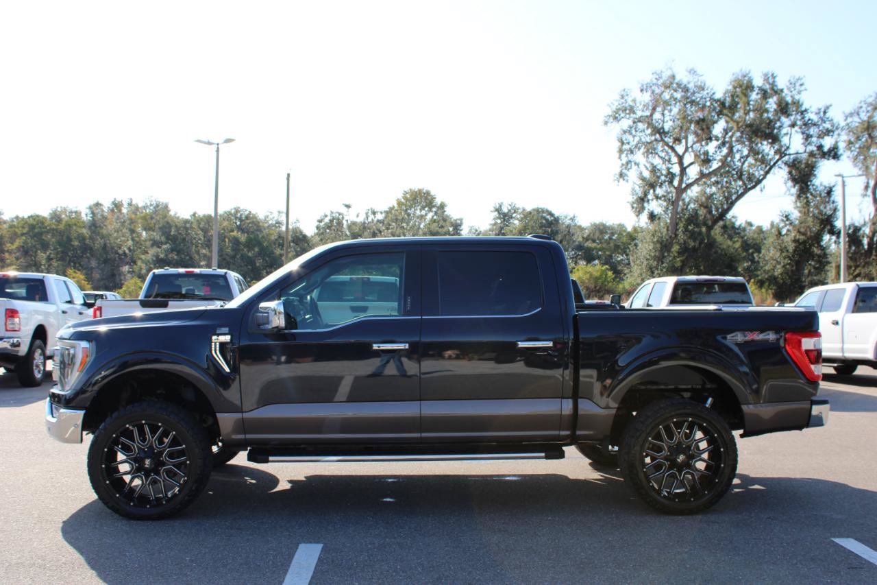 Used 2021 Ford F150 Lariat w/ Equipment Group 502A High AWD/4WD image 3