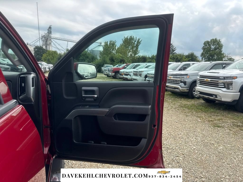 Used 2018 Chevrolet Silverado 1500 LT w/ All Star Edition AWD/4WD image 49
